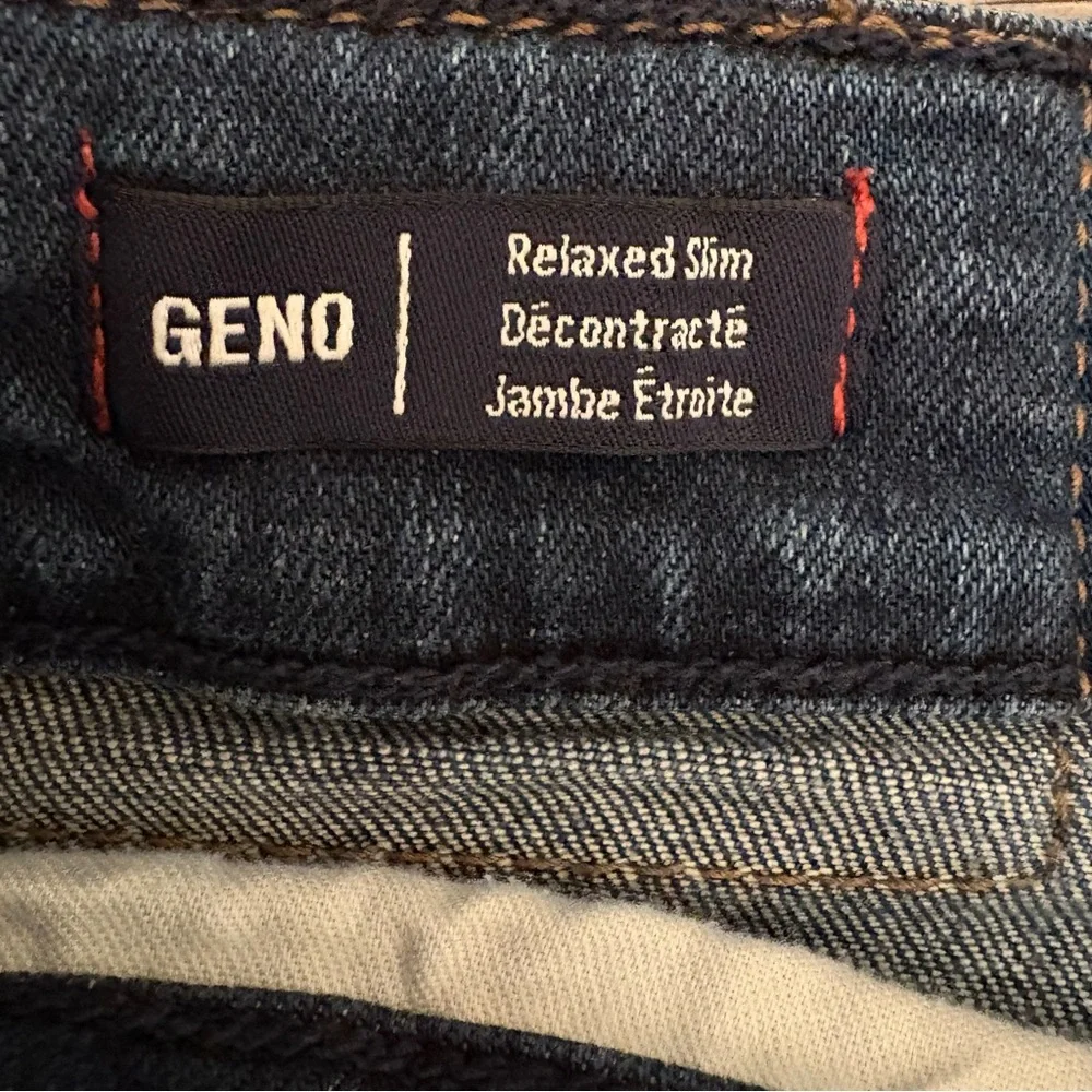 True Religion Jeans GENO Flap Single End Relaxed Slim Size 38